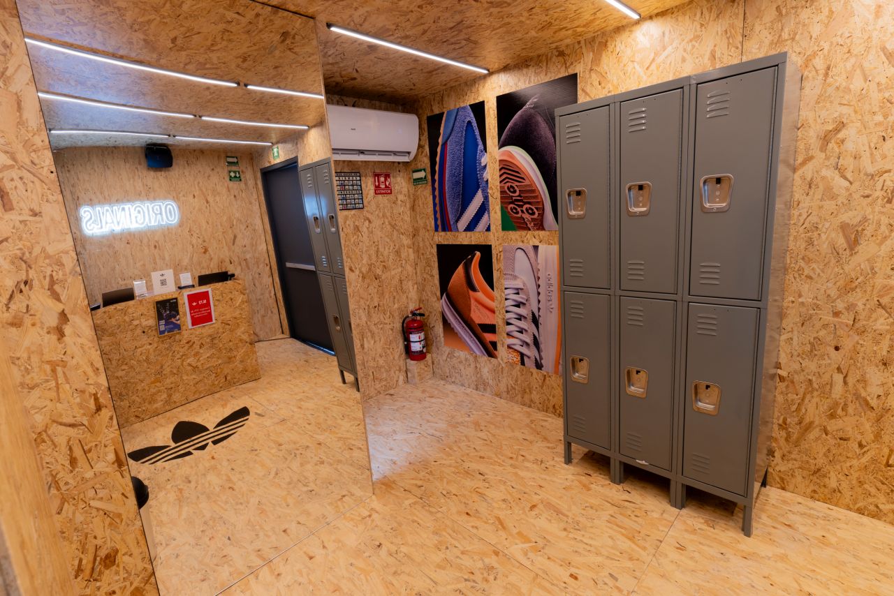 Adidas PopUp Store Plaza Carso