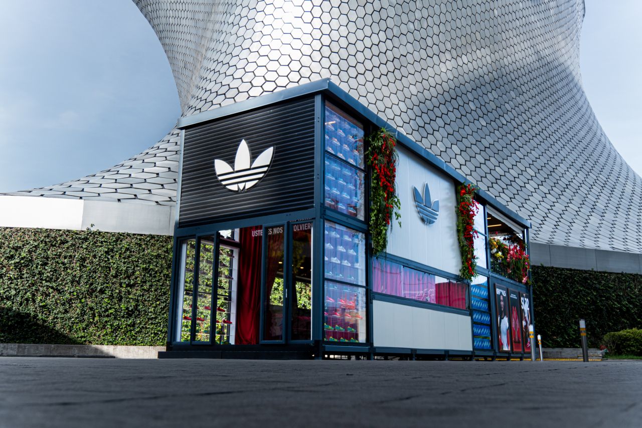 Adidas PopUp Store Plaza Carso